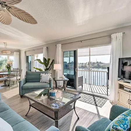 Waterfront Nokomis Condo Less Than Half Mile To Beach!